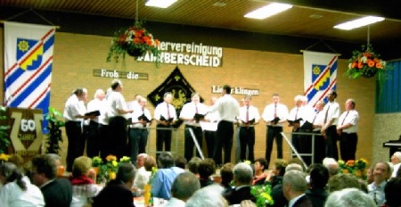 Der MGV beim Auftritt in Bannberscheid